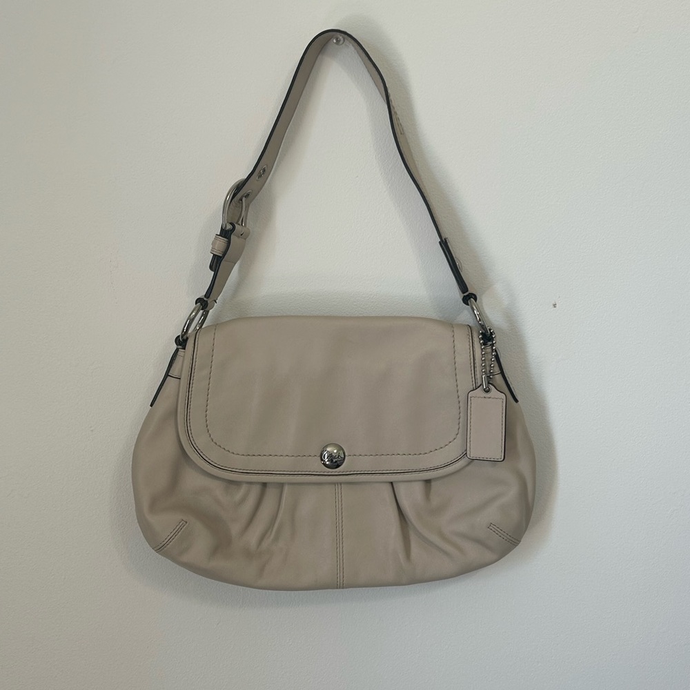 FREE SHIPPING Tan/Off-White Coach Bag